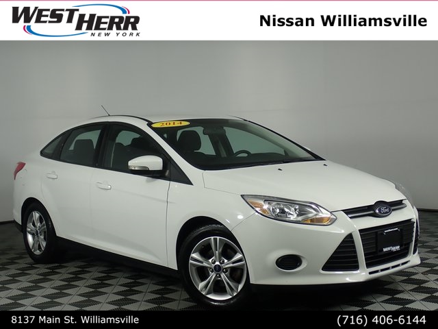 Pre Owned 2014 Ford Focus Se