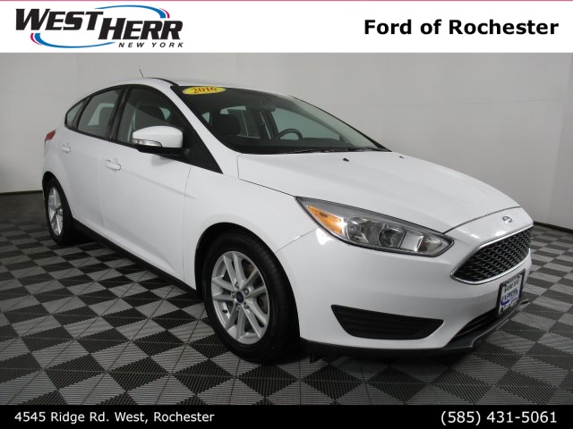Pre Owned 2016 Ford Focus Se 4d Hatchback In Williamsville